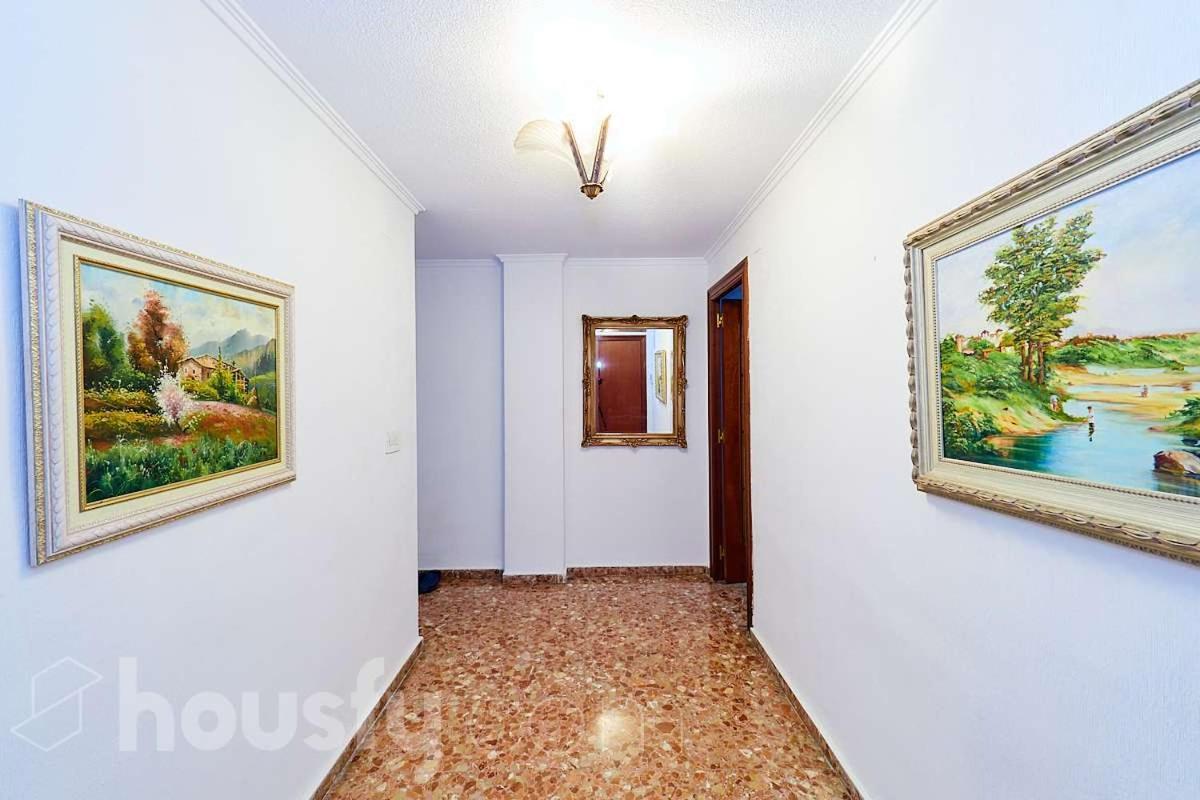 Classic Bedroom In The Center Of Alicante Extérieur photo